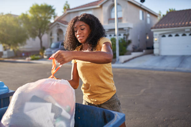 Best Construction Debris Removal  in Delshire, OH